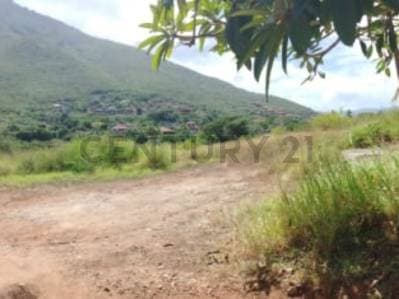 TERRENO EN GUARAME CON VISTA AL GUAYAMURY Y AL MATA SIETE