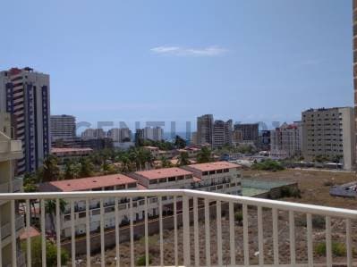 PENTHOUSE EN LA URBANIZACION COSTA AZUL